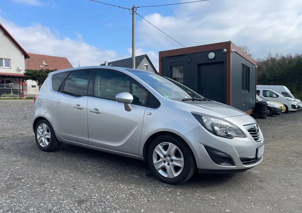 Opel Meriva cena 25499 przebieg: 179000, rok produkcji 2011 z Moryń małe 407